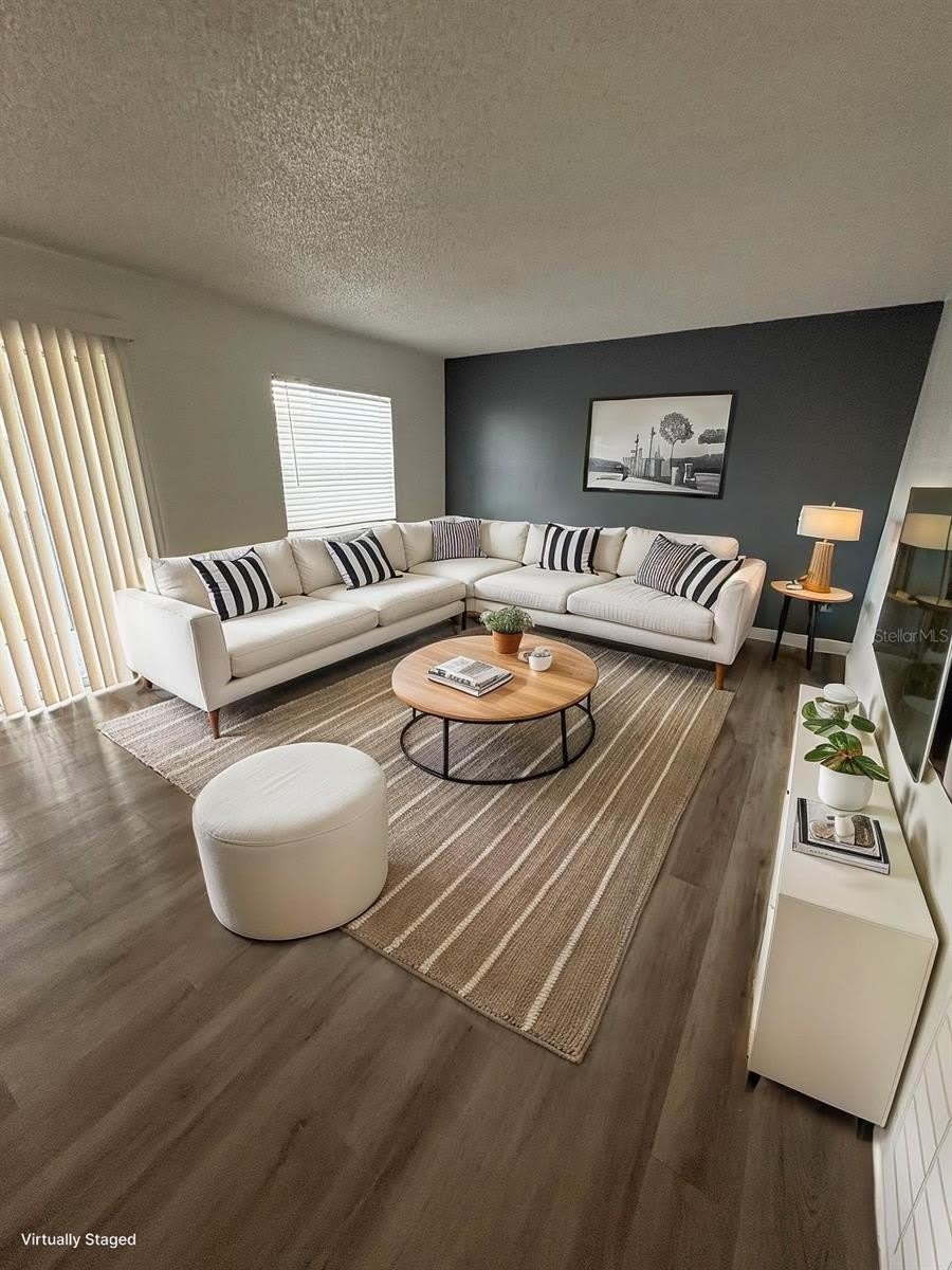 2523 N Alafaya Trail – photo 2