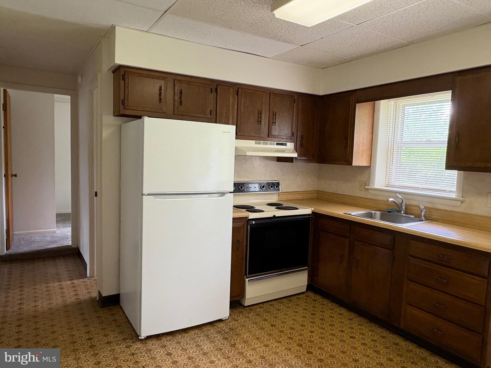 56 PINESIDE Drive – photo 3