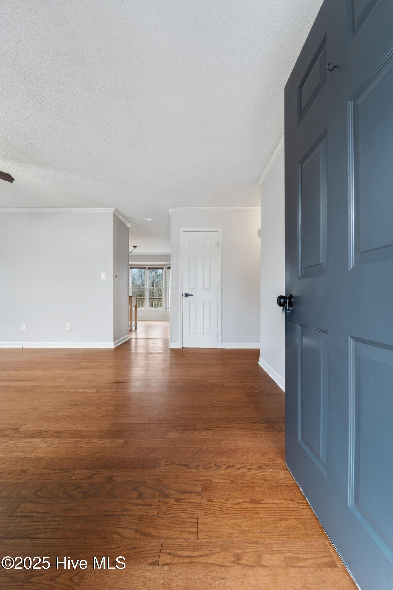 406 S Brookside Court – photo 2