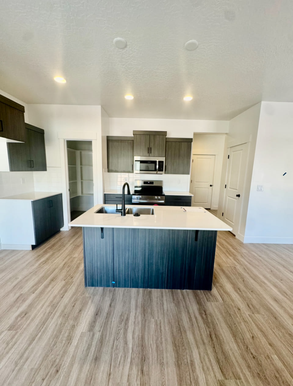 5649 South Aaron Lane – photo 3