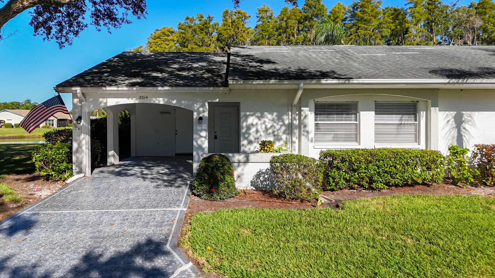 Absolutely stunning completely remodeled 2-bedroom 2 bath, 1,448 square foot home – photo 1
