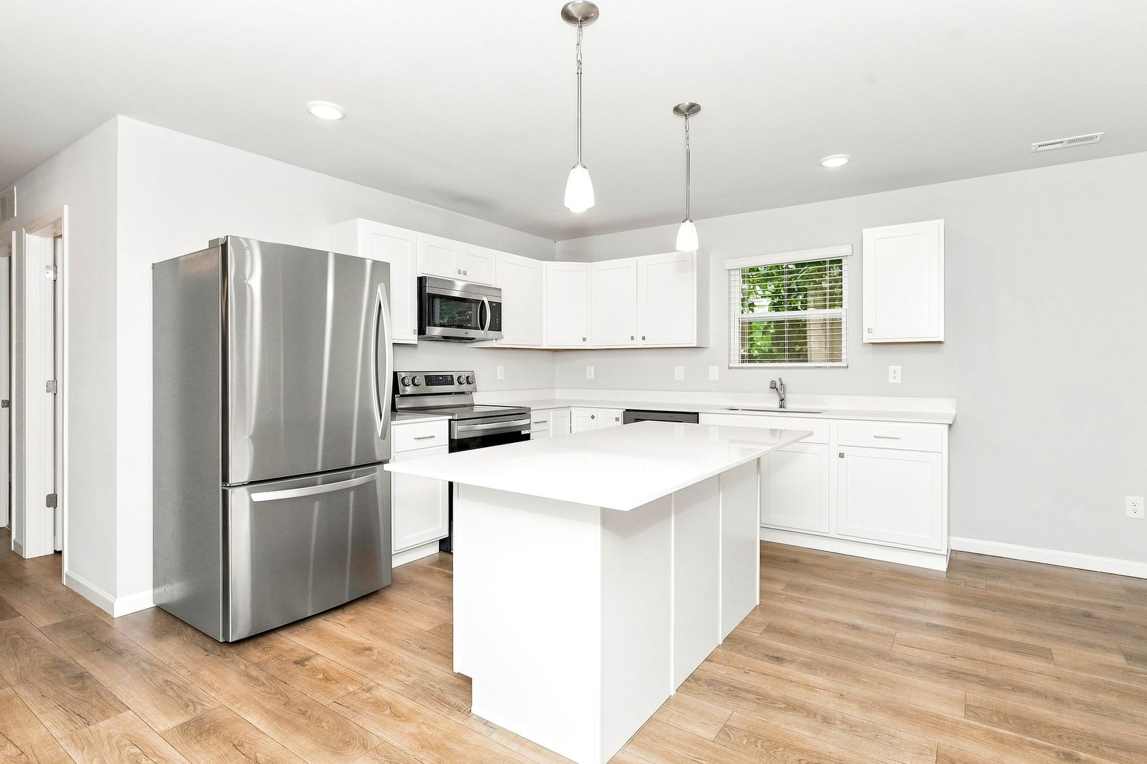 Move In Special Get August September Rent Free Move In By August 31St To Receive Free Rent For Both August And September Take Advantage Of This Limited Time Offer – photo 5