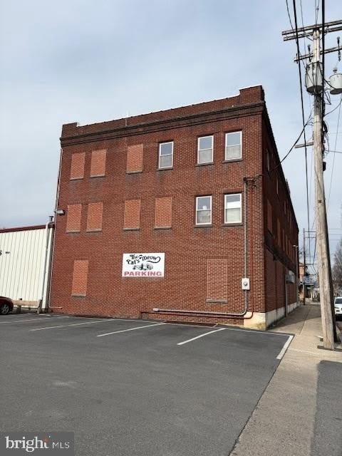 202 S CHARLOTTE Street – photo 2