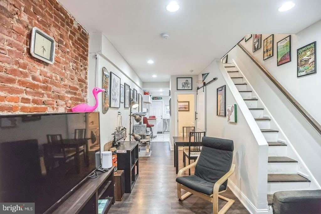 1814 E ALBERT STREET – photo 3