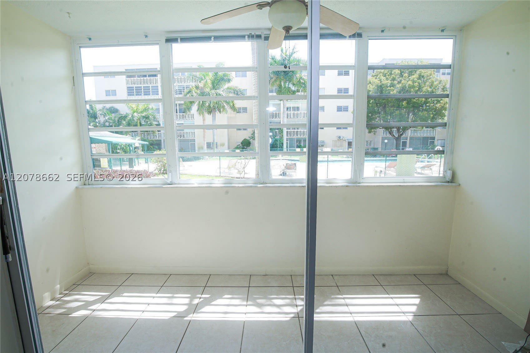 232 NE 12th Ave – photo 5