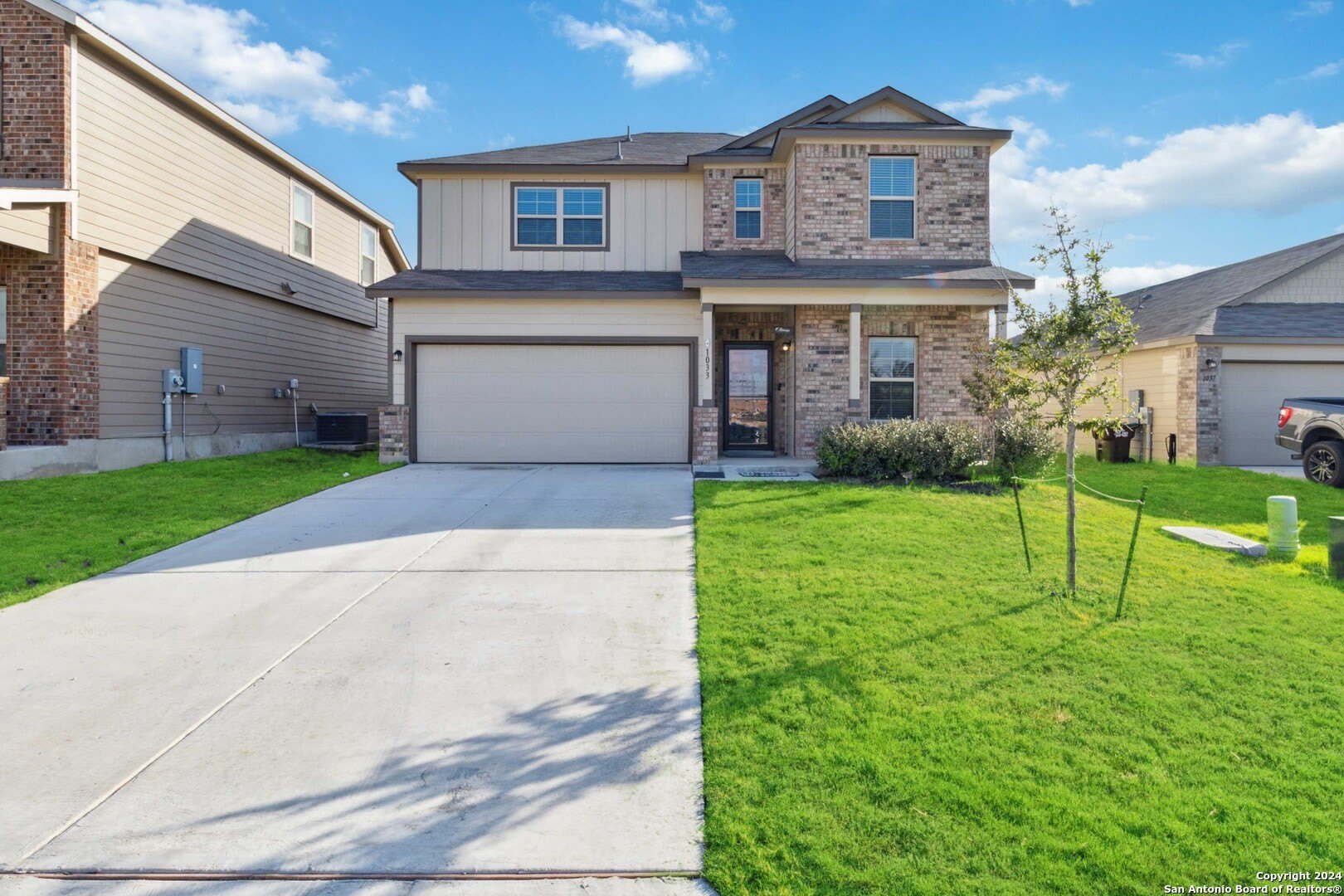 1033 Windflower – photo 1