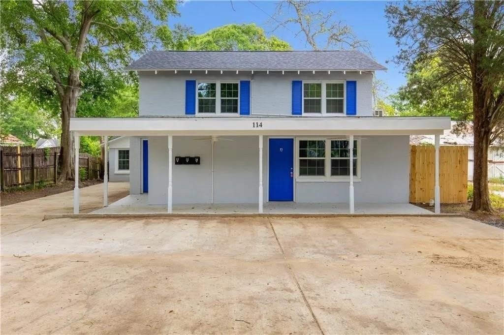 114 Julia Street N – photo 2