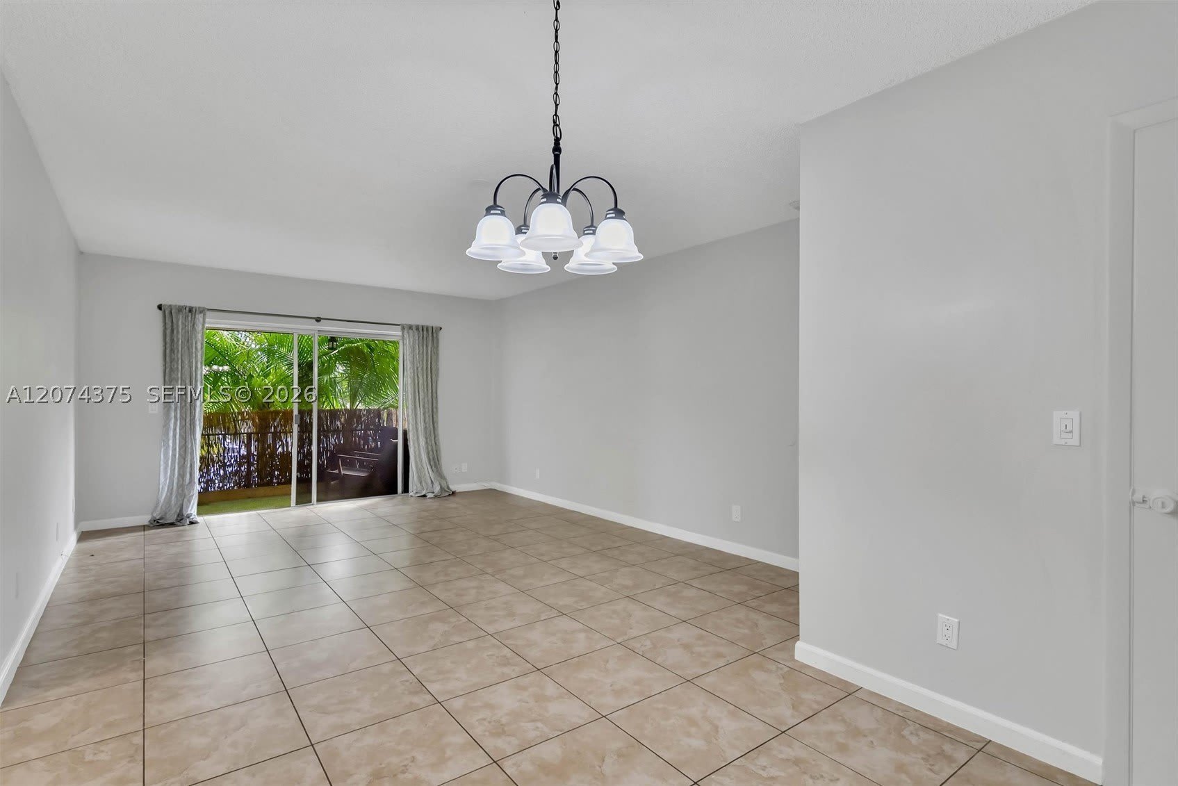 13730 SW 90th Ave – photo 3