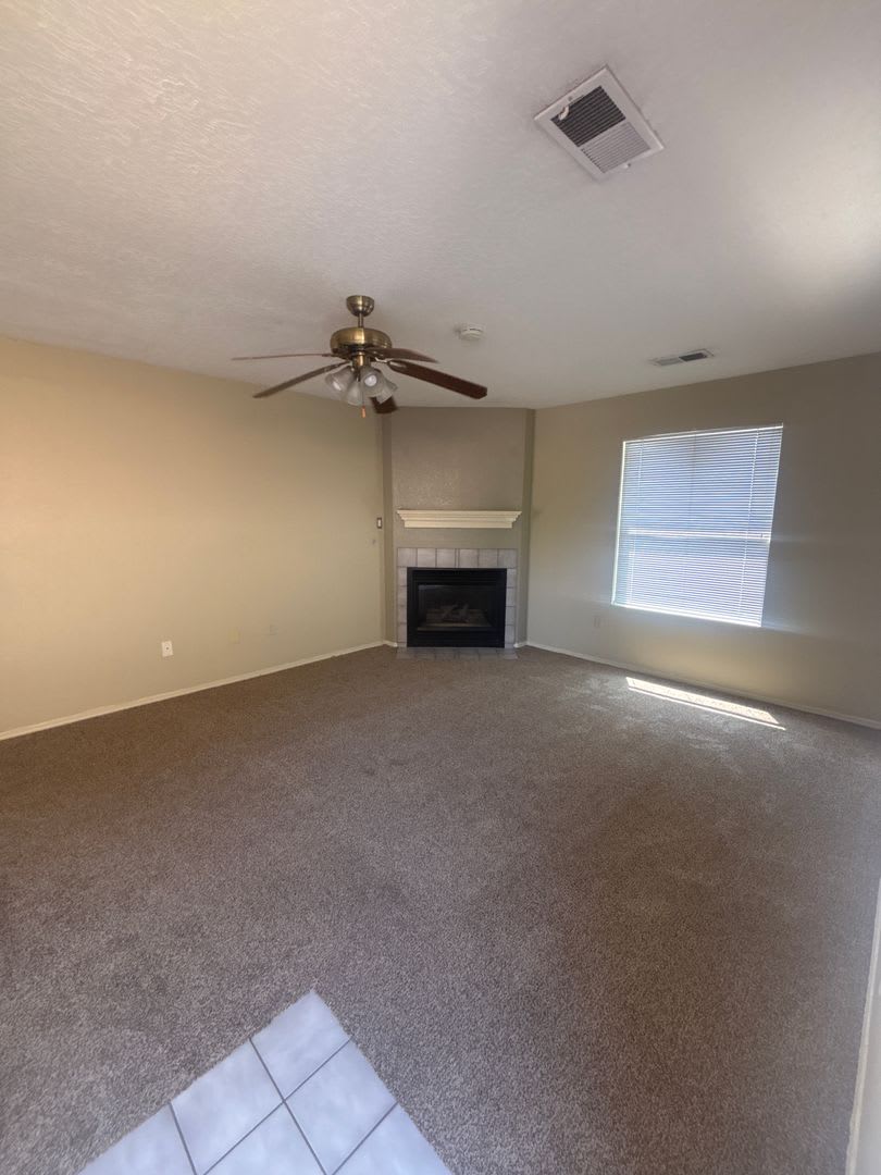 NE Albuquerque Rental – photo 2