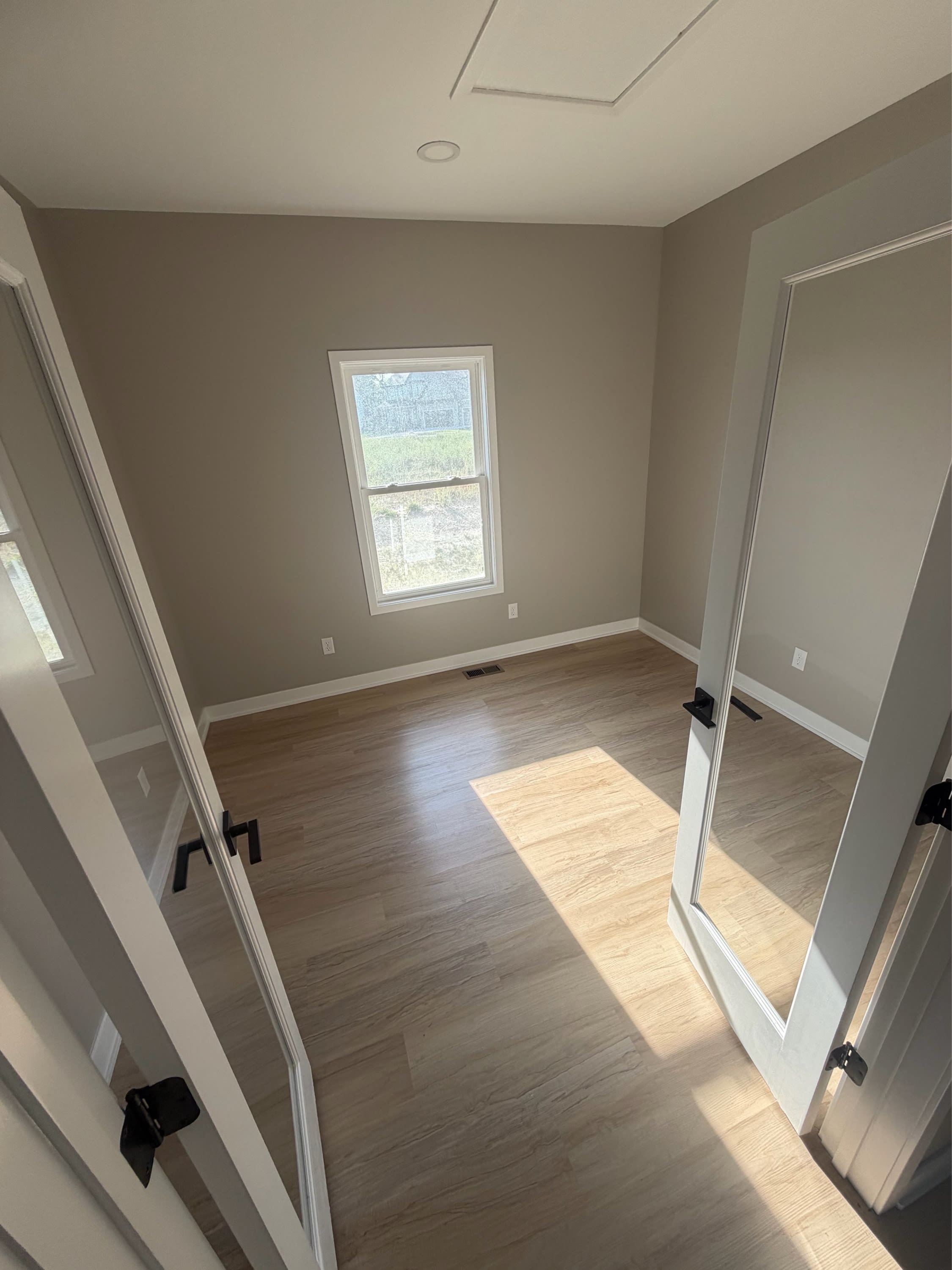 1216 Switchfoot Drive – photo 2