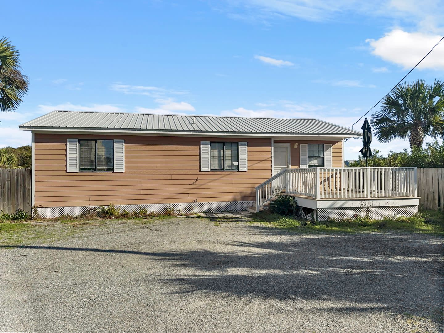 276 Daffin Place – photo 1