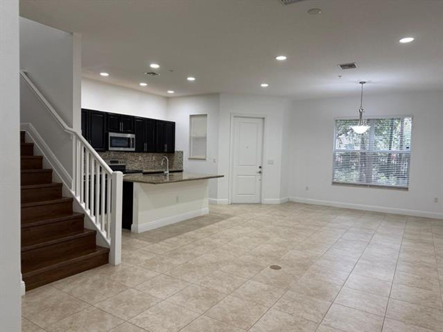 12466 NW 17th Ct th 12466, Pembroke Pines, FL 33028 – photo 2