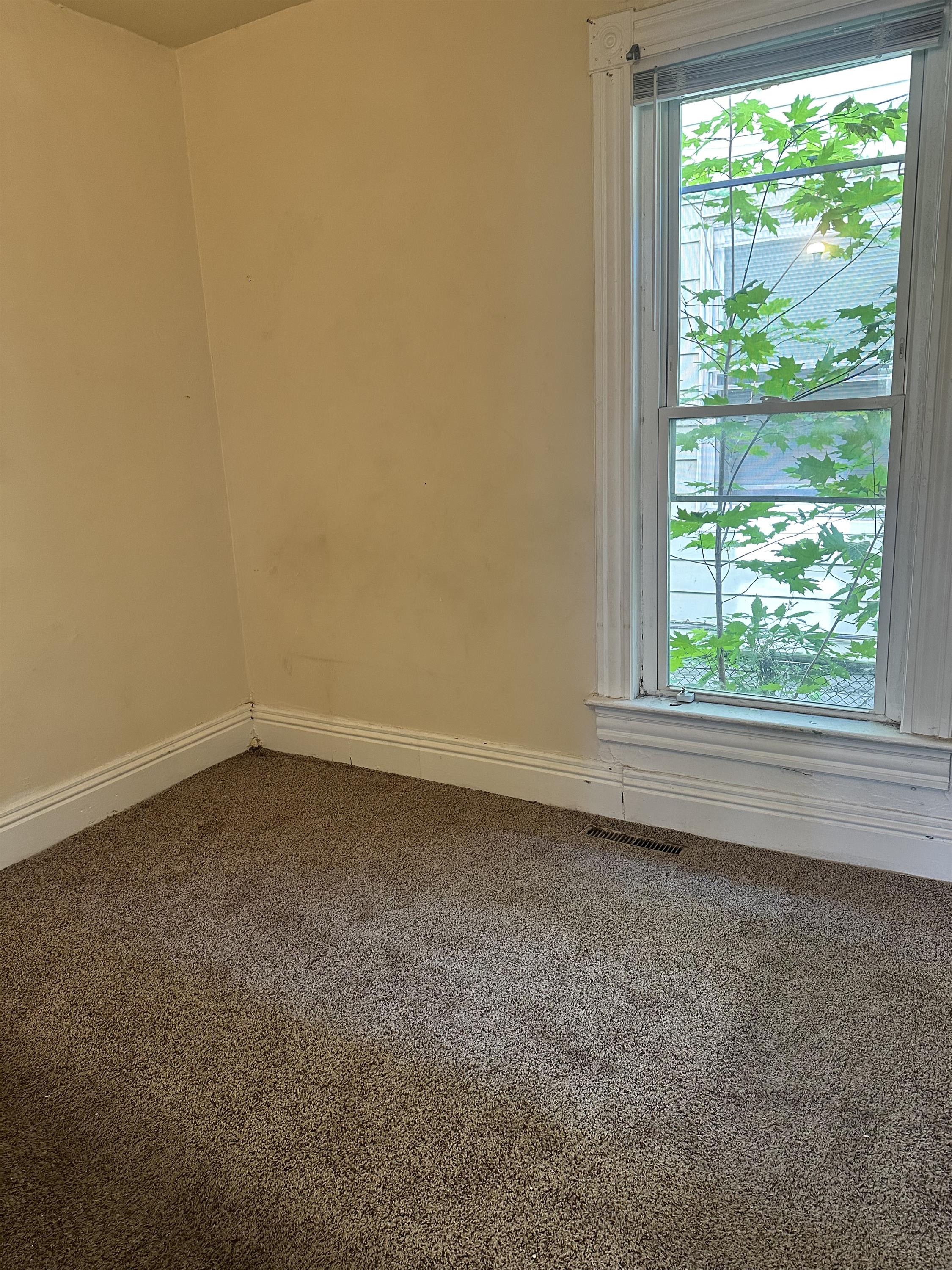 1162 East 25th Street – photo 2
