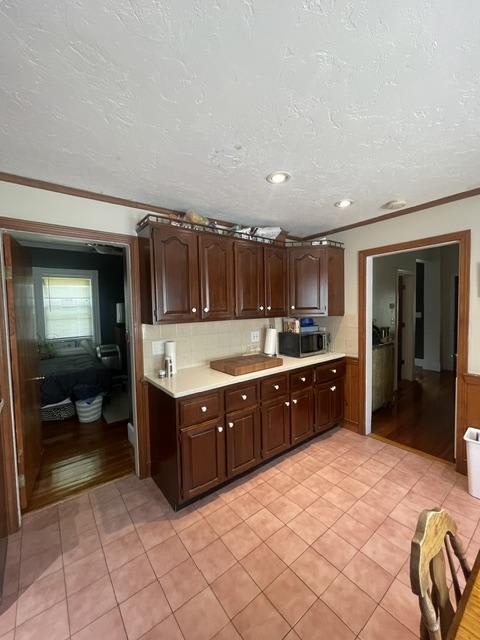 289 Webster St. – photo 3