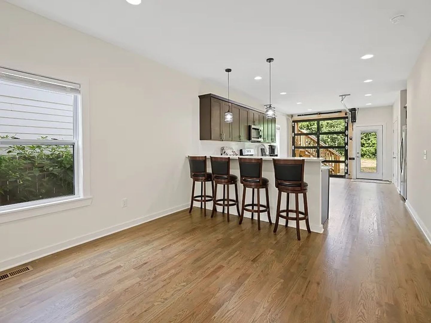 Great 4BR 3.5 Bath in Nashville – photo 5