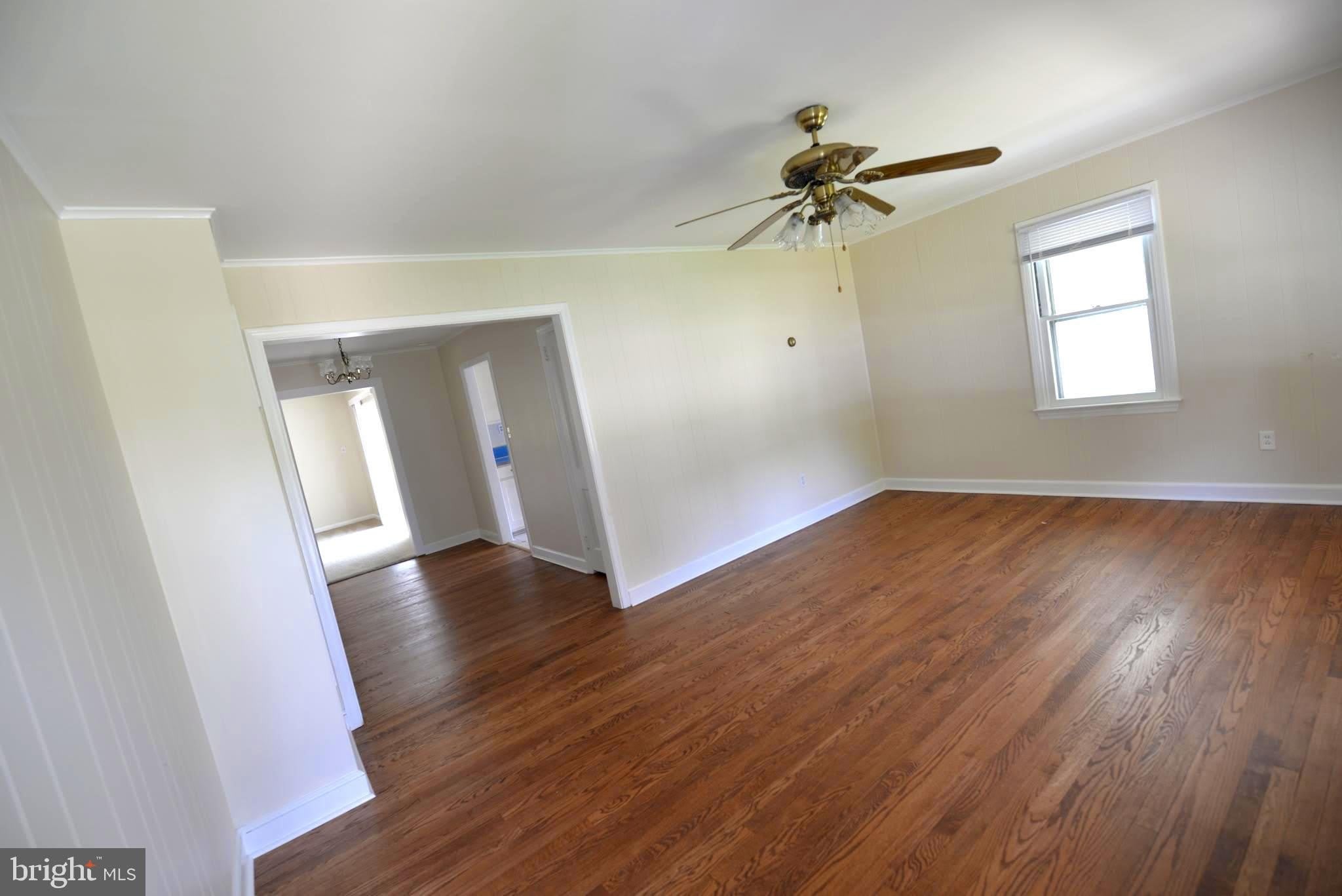 116 WALNUT Street – photo 2