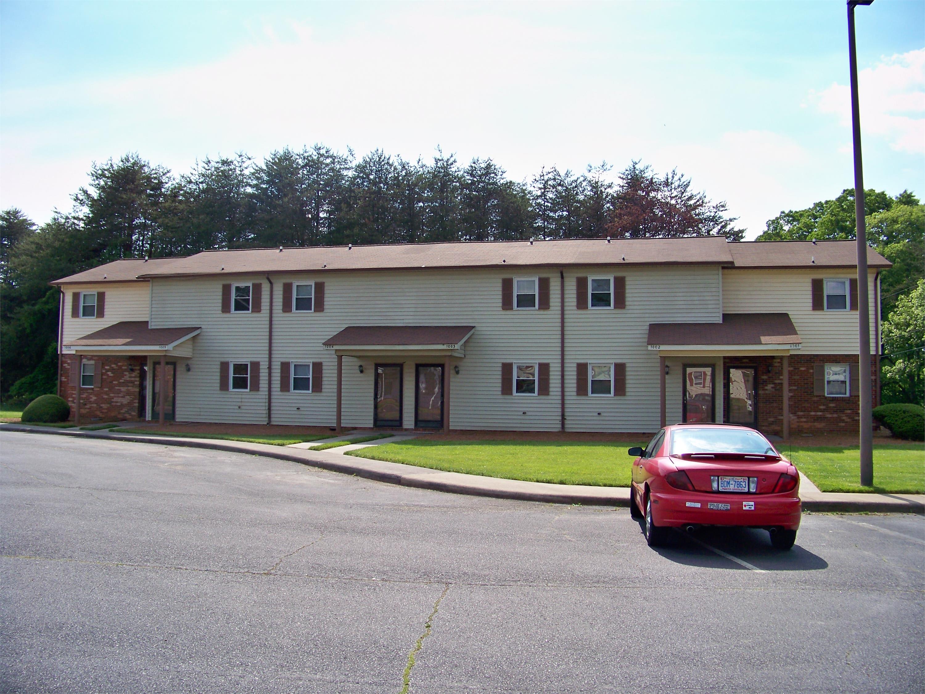 1006 Old Timber Rd. – photo 2