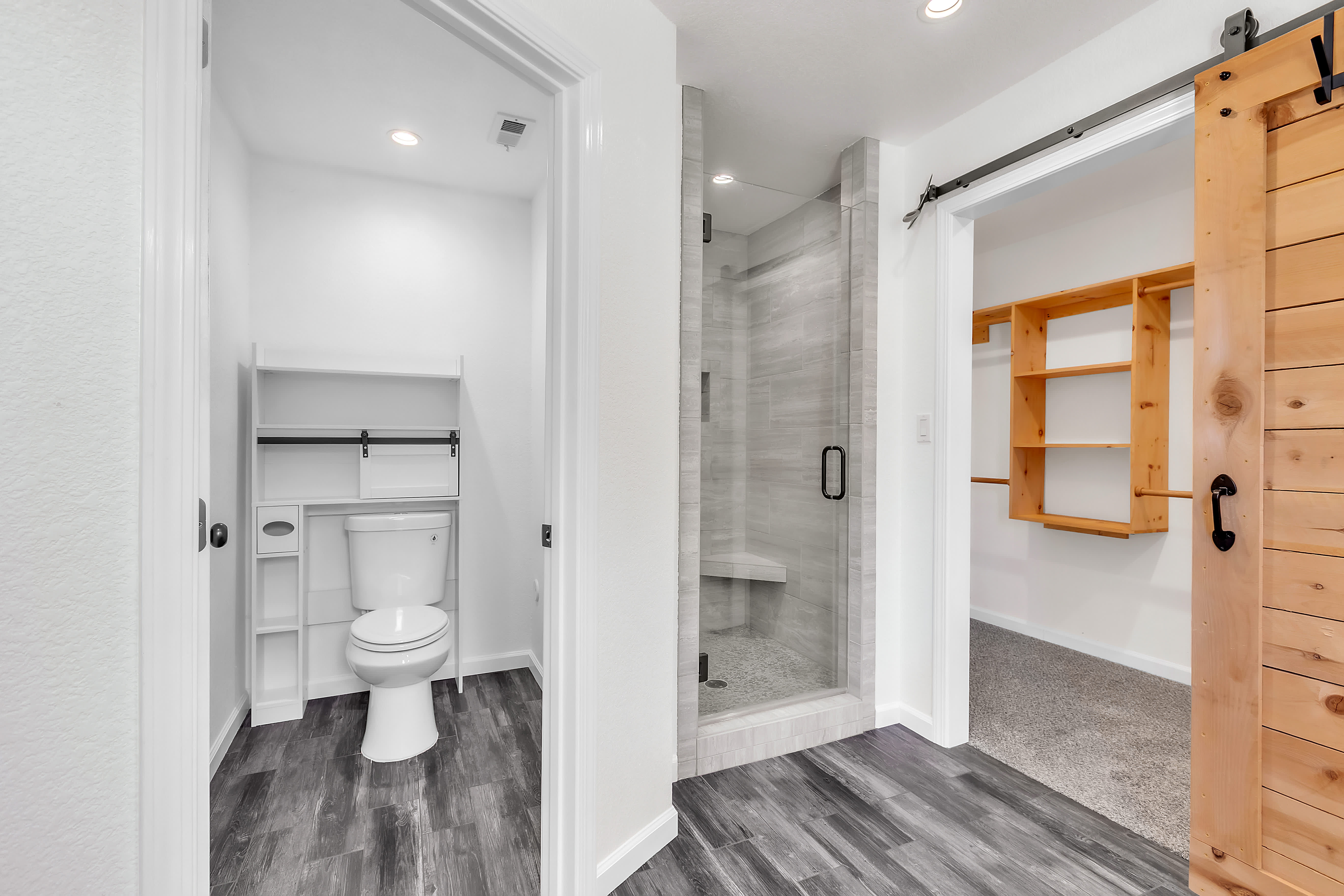 6321 35Th Ave – photo 4