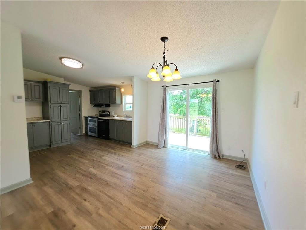220 County Road 145 – photo 4