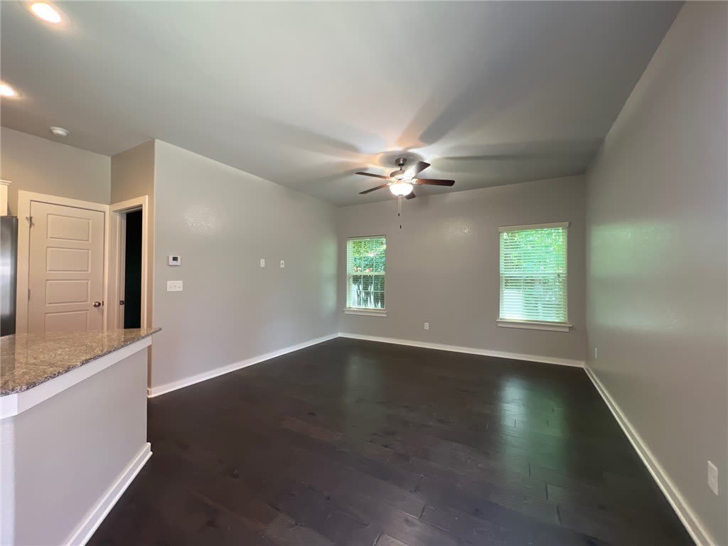 2415 SW Arbor Road – photo 5