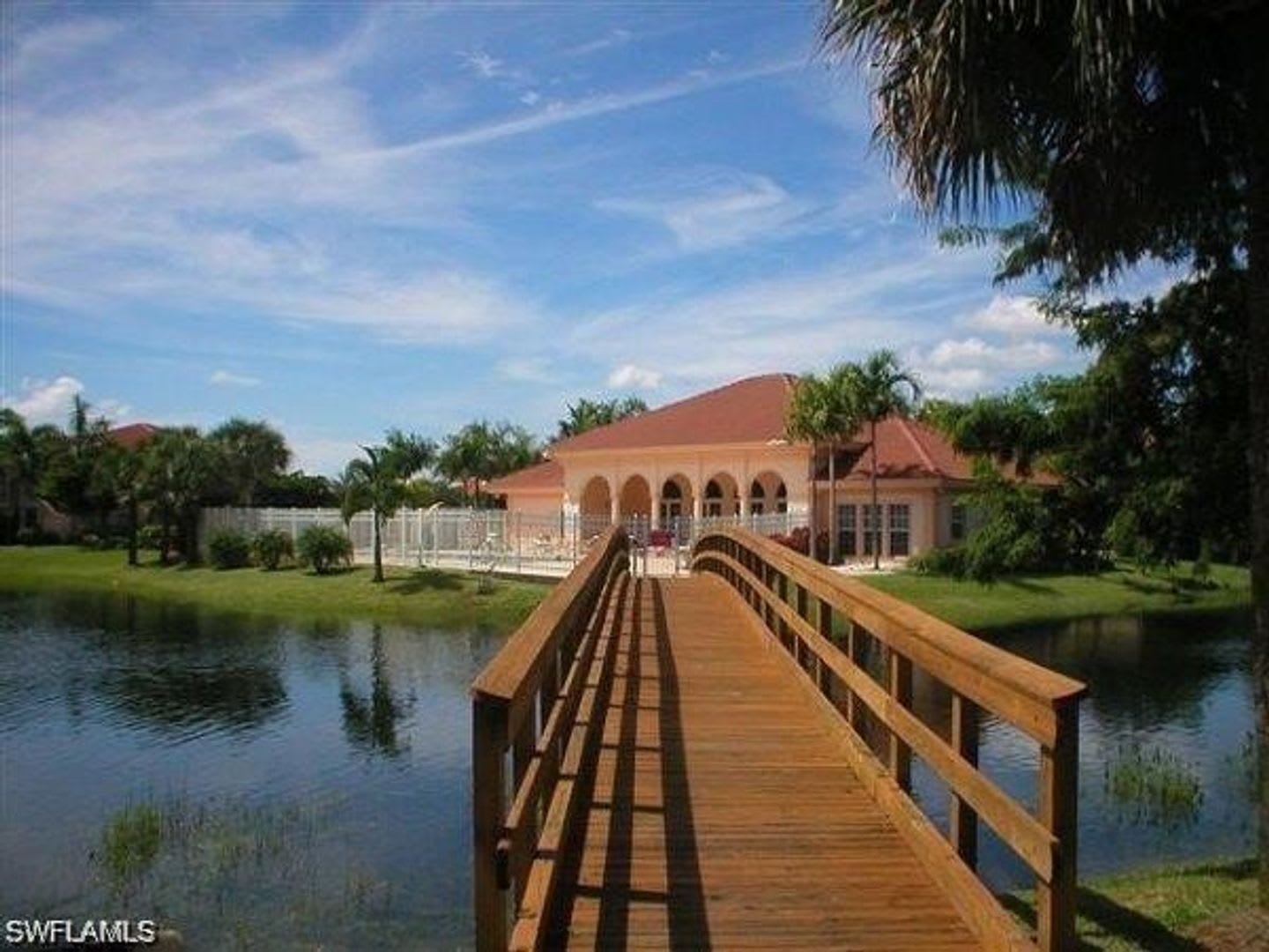 3BR/2BA Fort Myers Condo in Bellamar at Beachwalk — $1,650/mo – photo 1