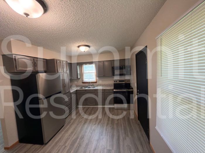 2902 1st Street – photo 4