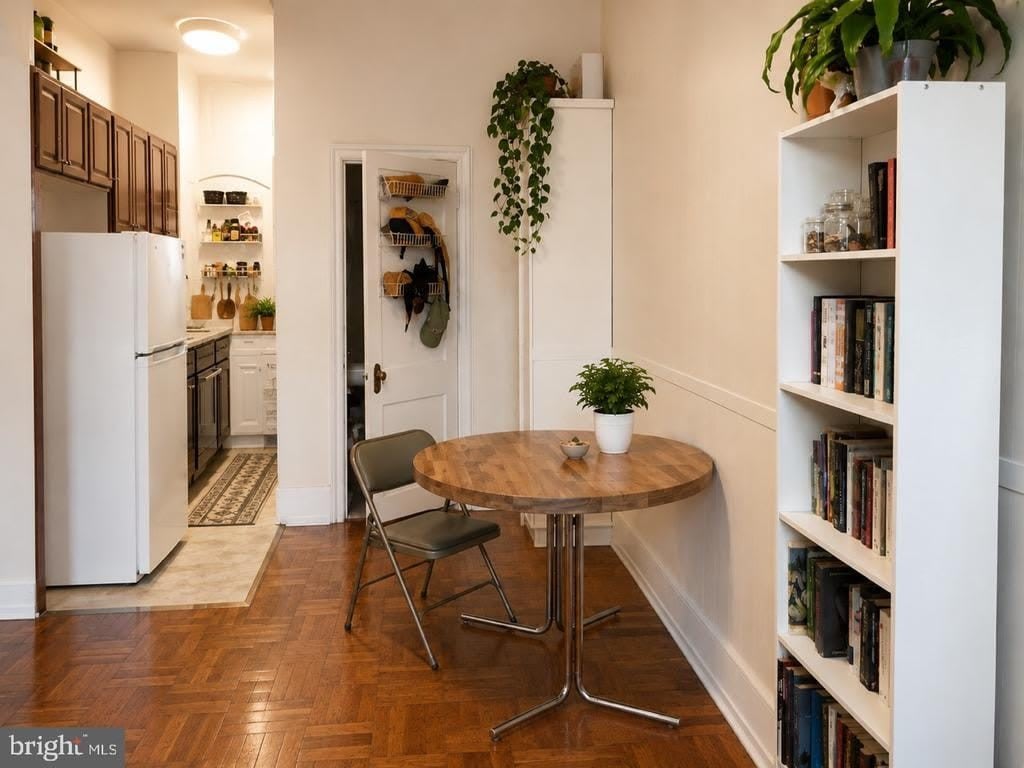 1821 SPRING GARDEN STREET – photo 1