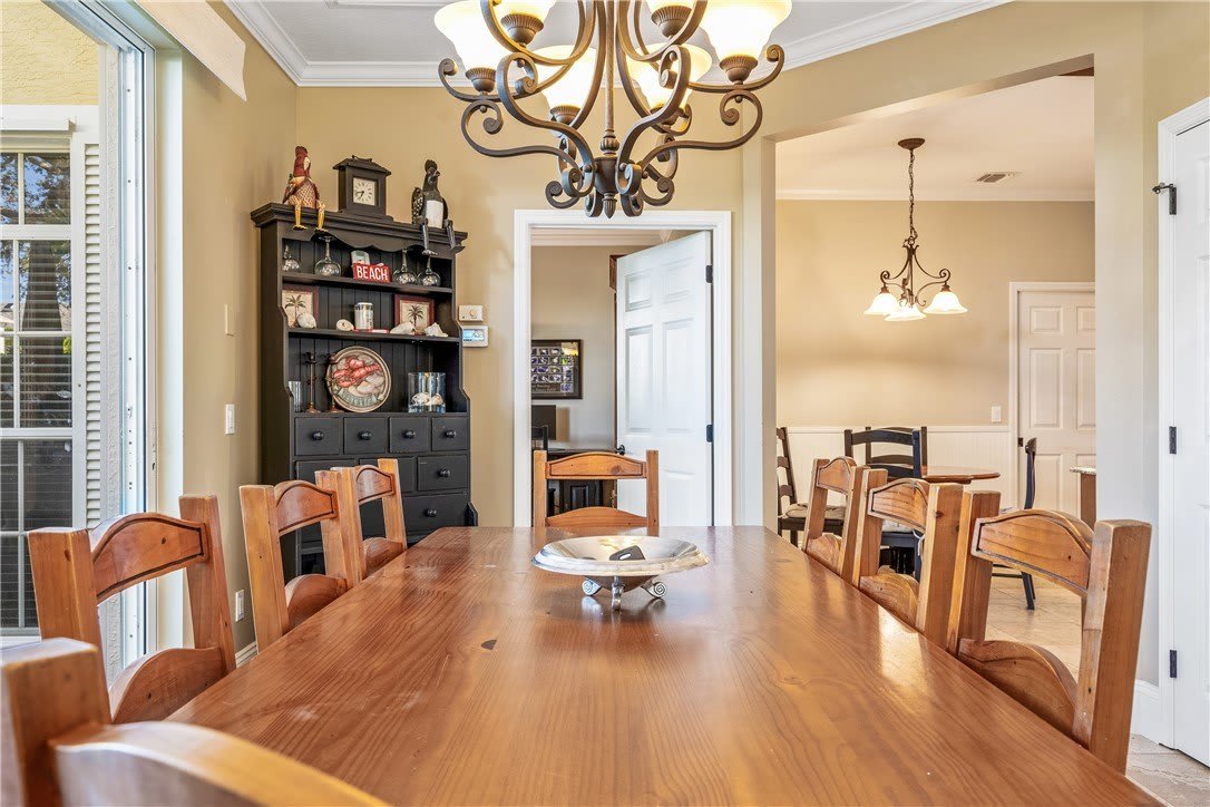 8705 Palm Tree Lane – photo 5