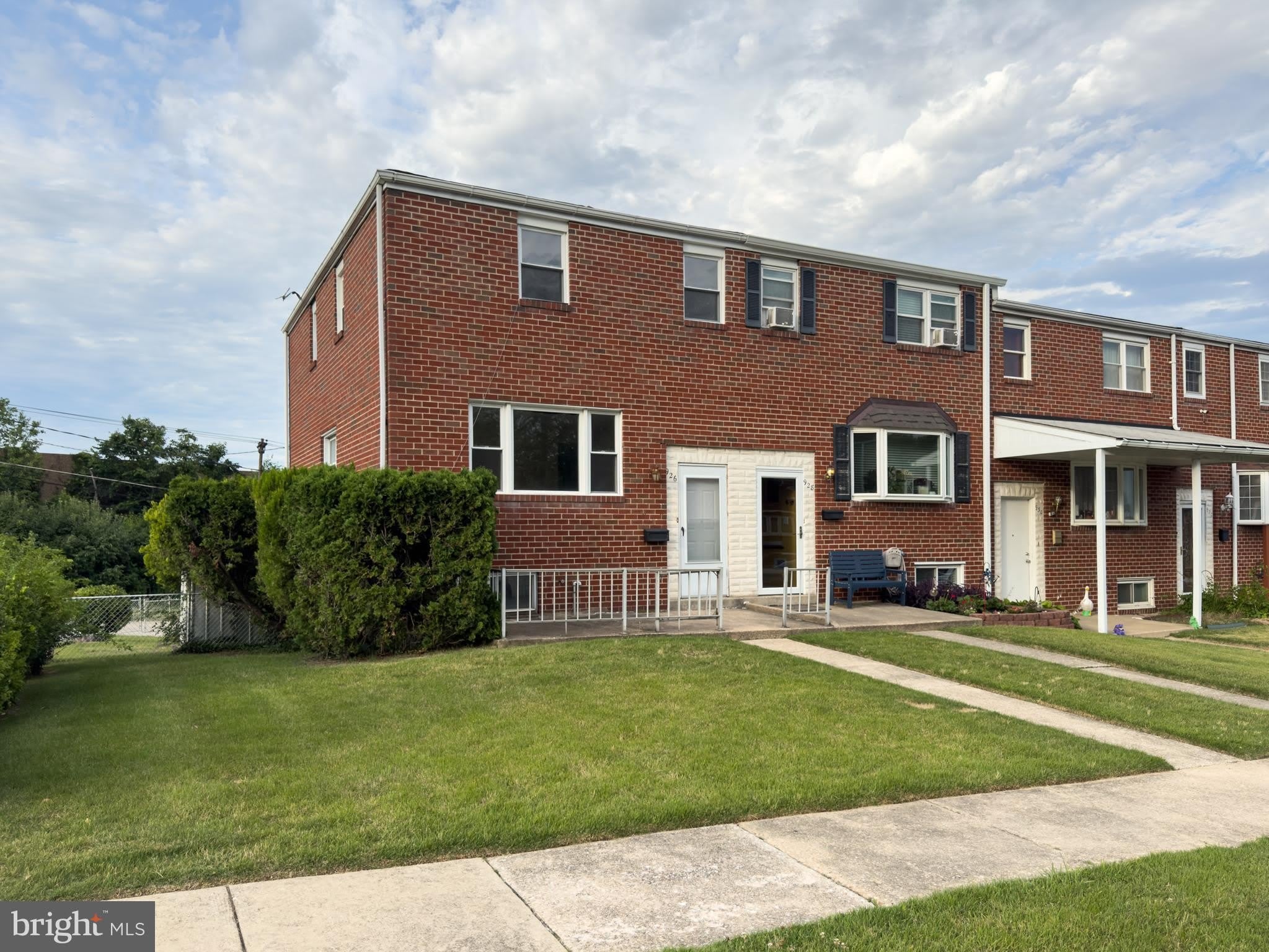 926 REGINA Drive – photo 1
