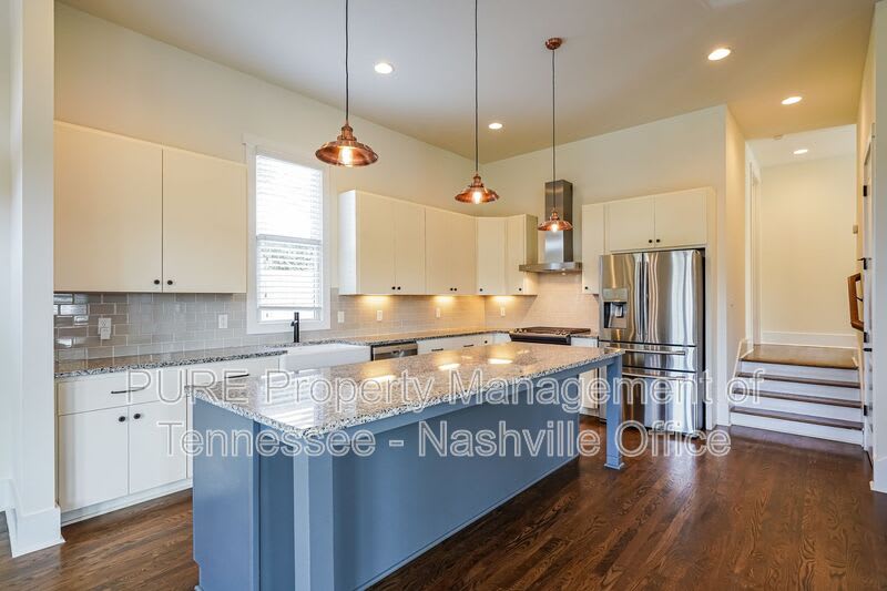 1405 Kirkland Ave – photo 3