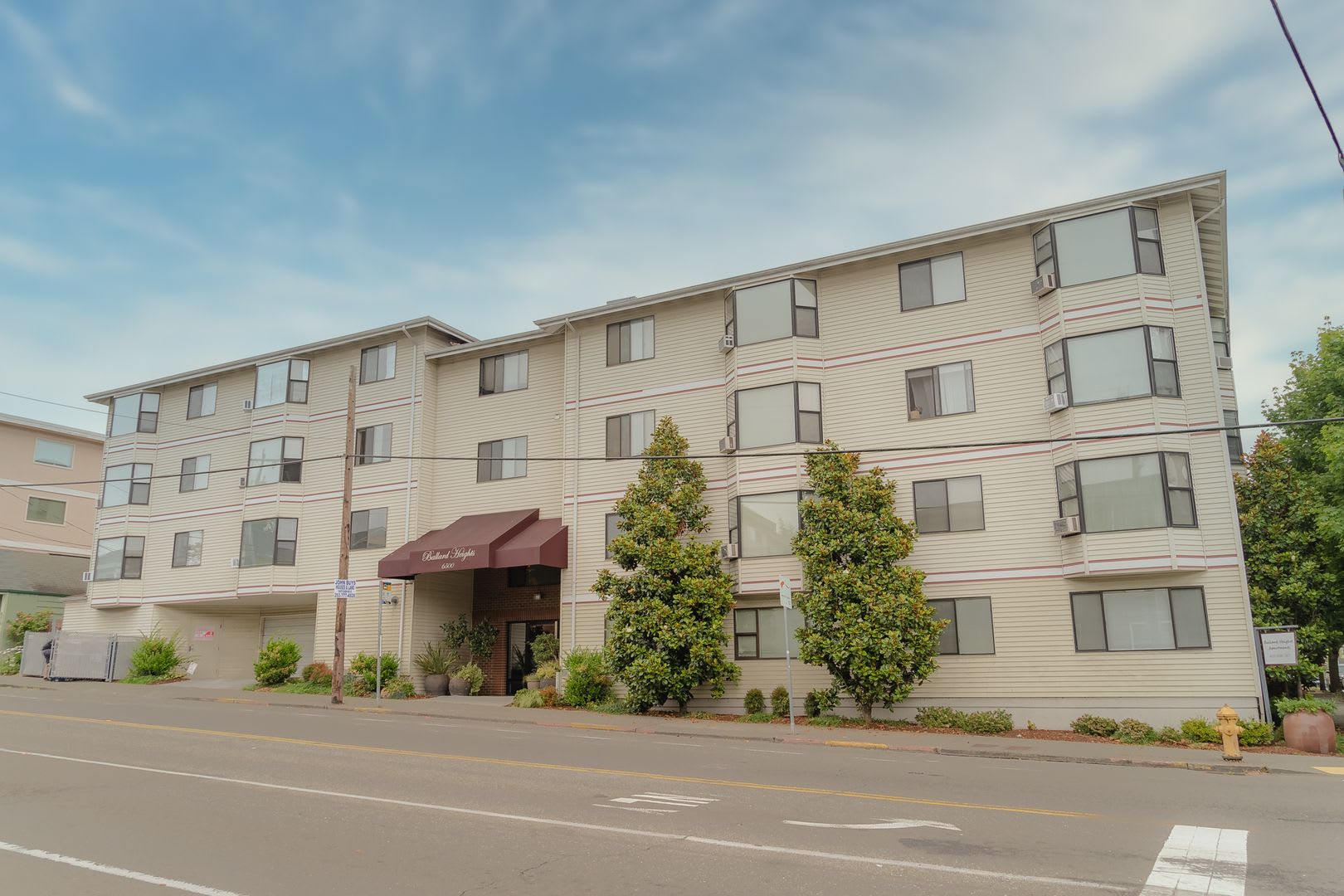 Ballard Heights Apartments – photo 2