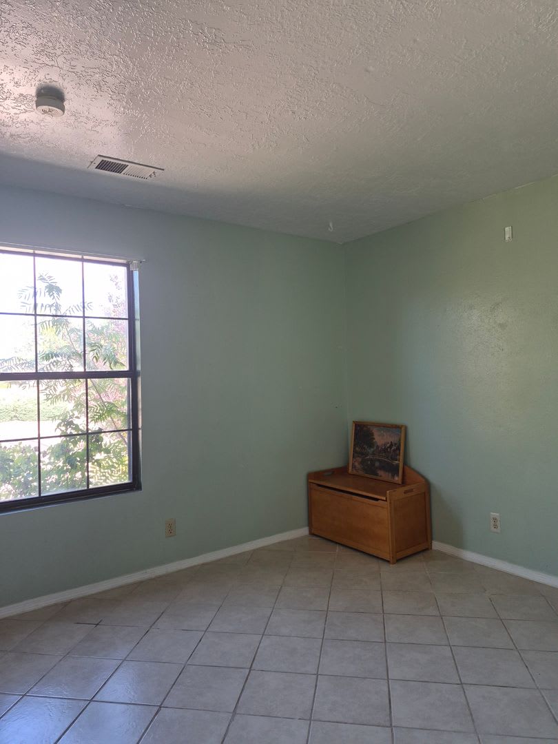 PARTIALLY FURNISHED – photo 5