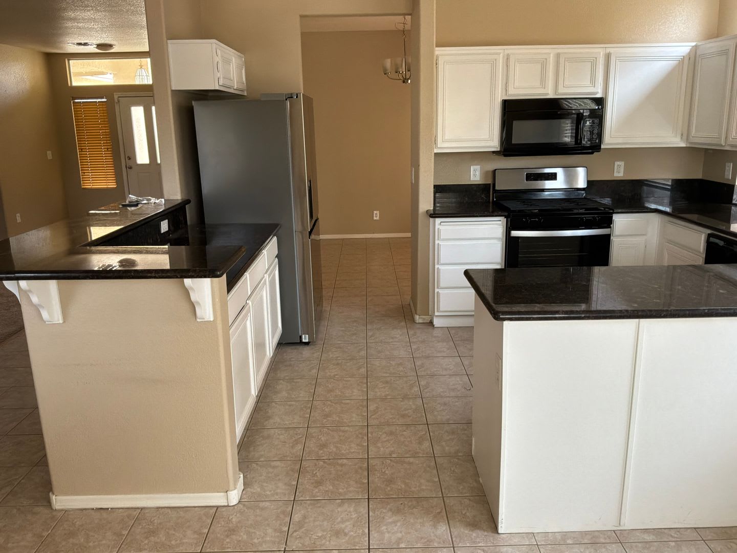 Single story 3 bedrooms – photo 3
