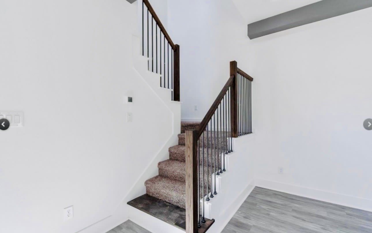 2113 Wright Street – photo 3