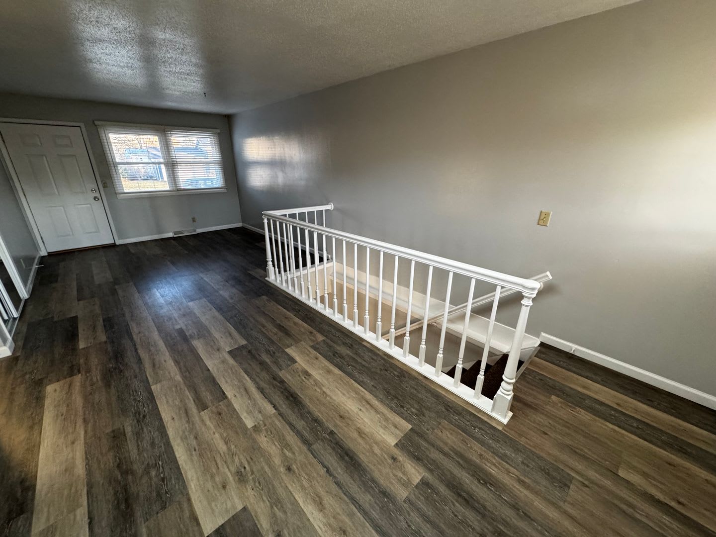 3 Bedroom house in Bettendorf 2 Bath 1 car attached garage with walkout basement – photo 3