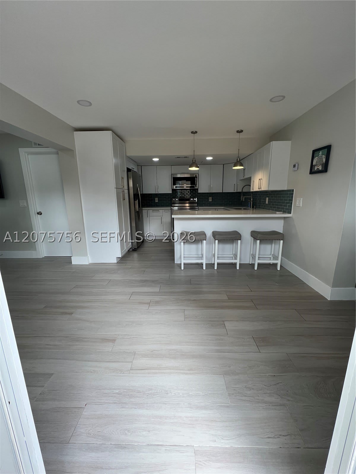 15012 Royal Palm Ave – photo 2