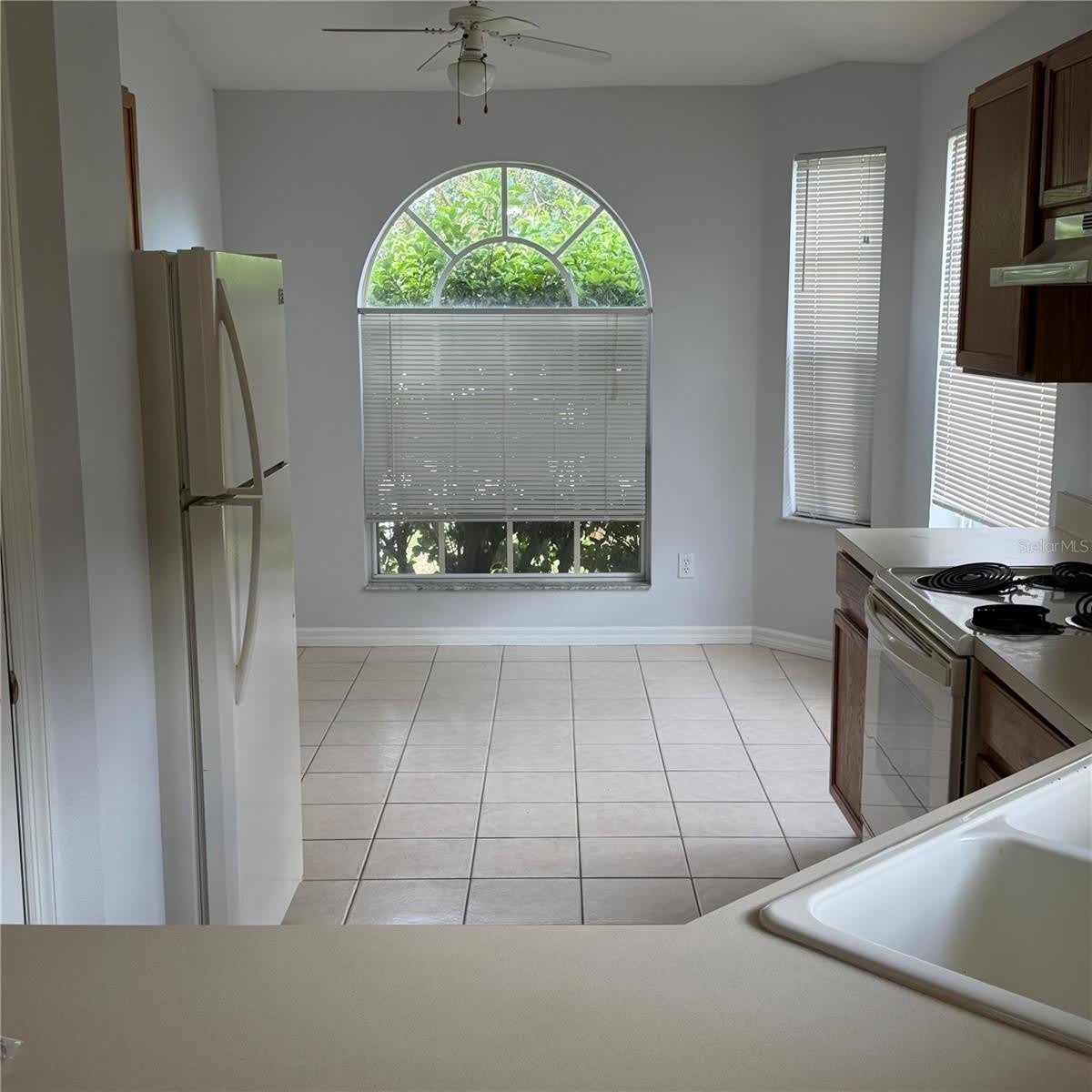 2171 EOLA Court – photo 5