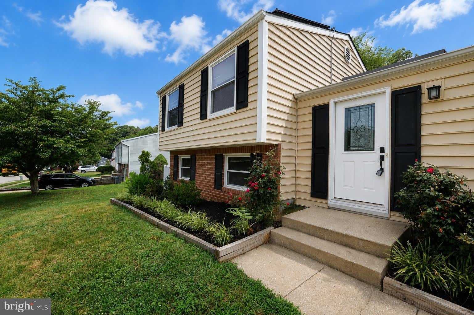 1414 KING WILLIAM Drive – photo 1