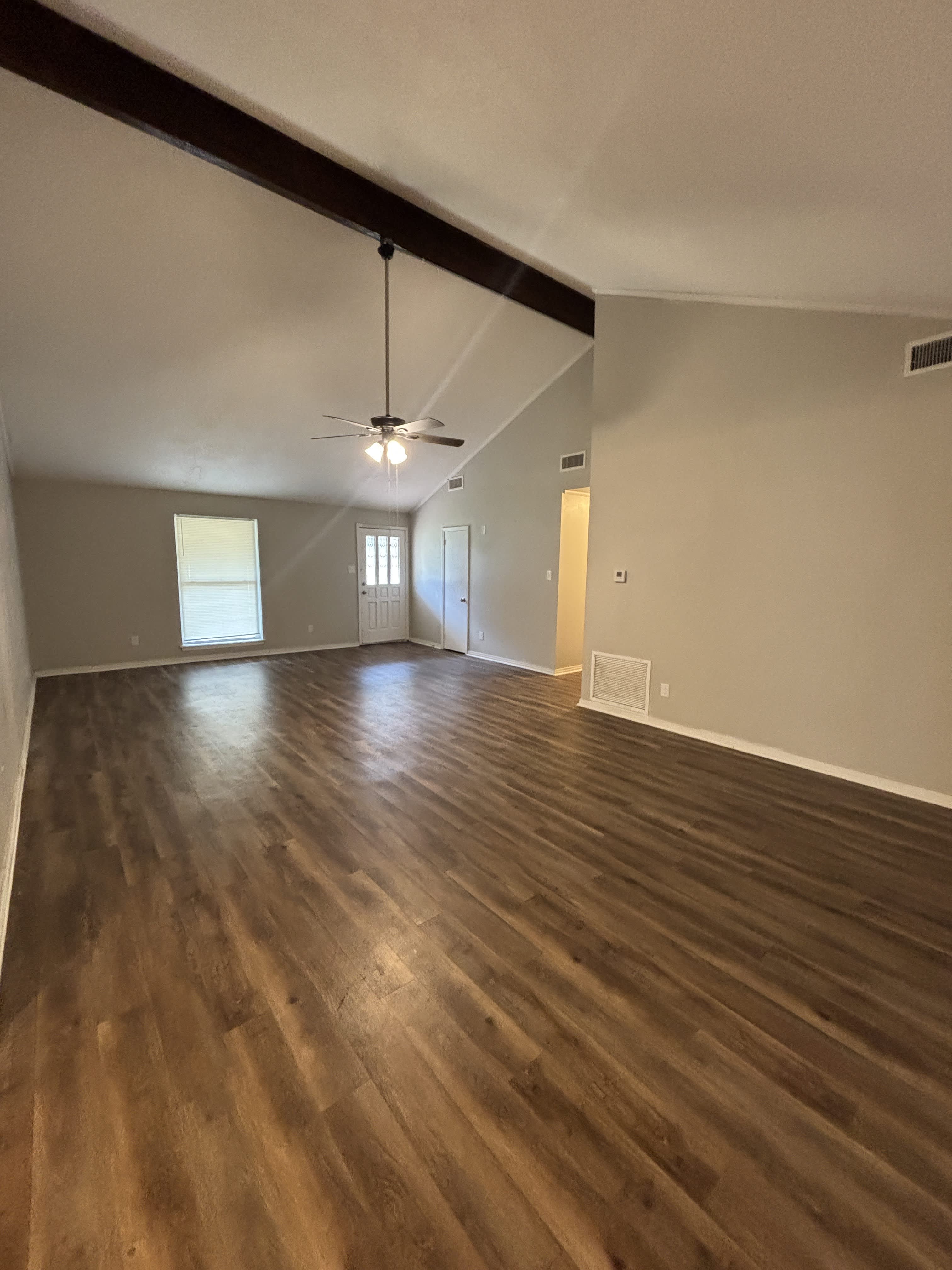 912 Gibson Ct – photo 4