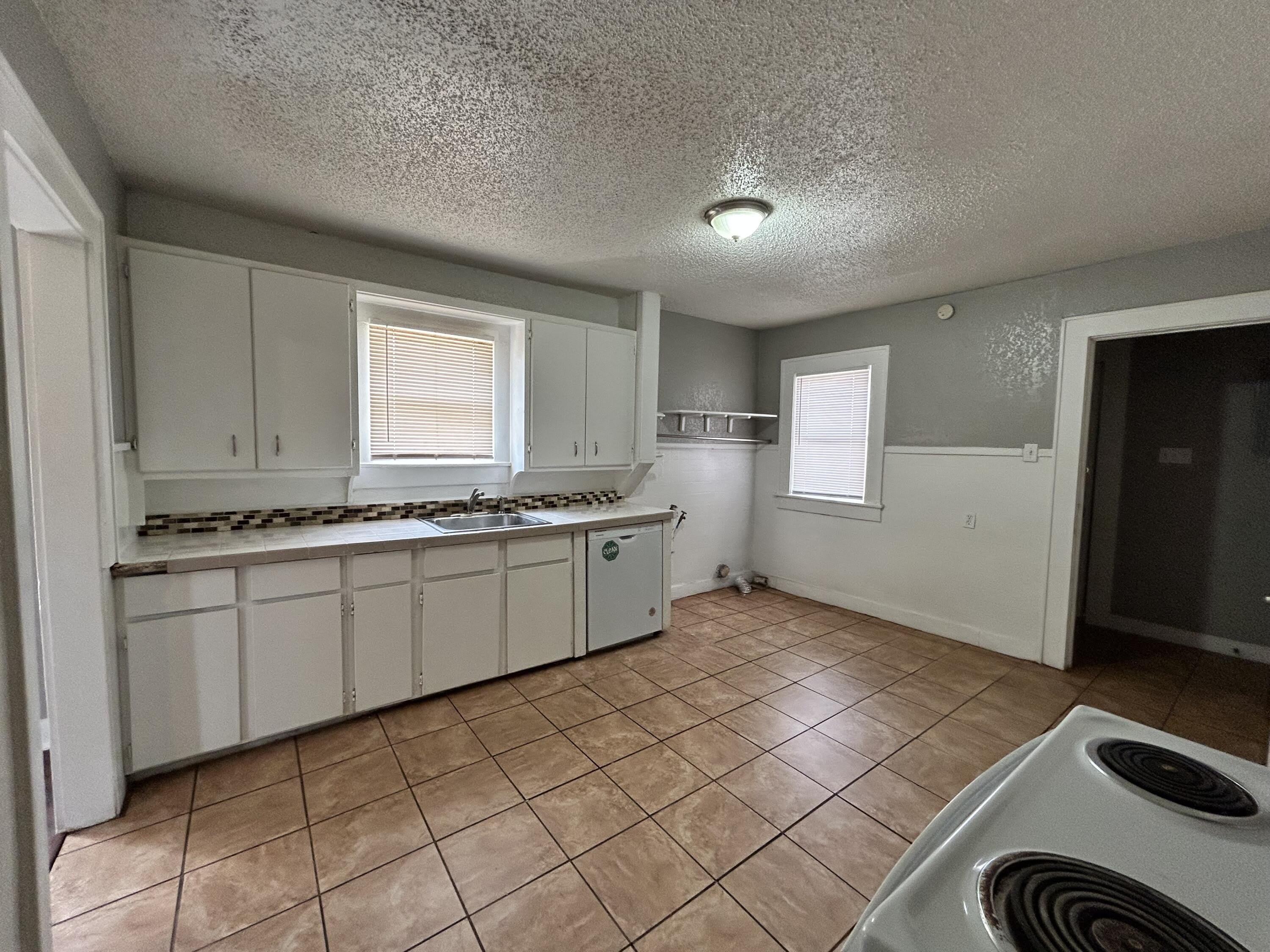 2124 20Th Street – photo 4