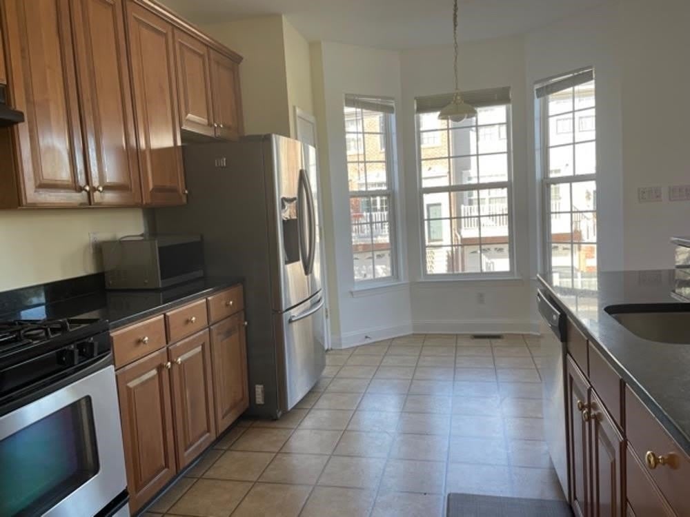 2 TOTTENHAM CT – photo 5