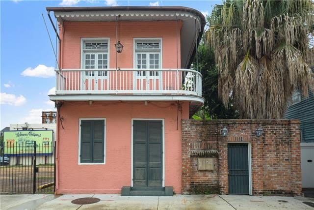 1031 BARRACKS Street – photo 1