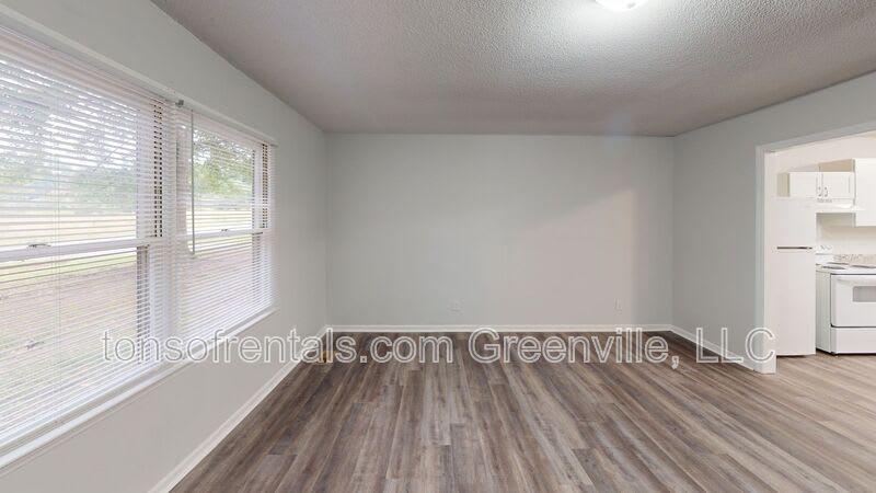 404 Monks Grove Church Rd – photo 2