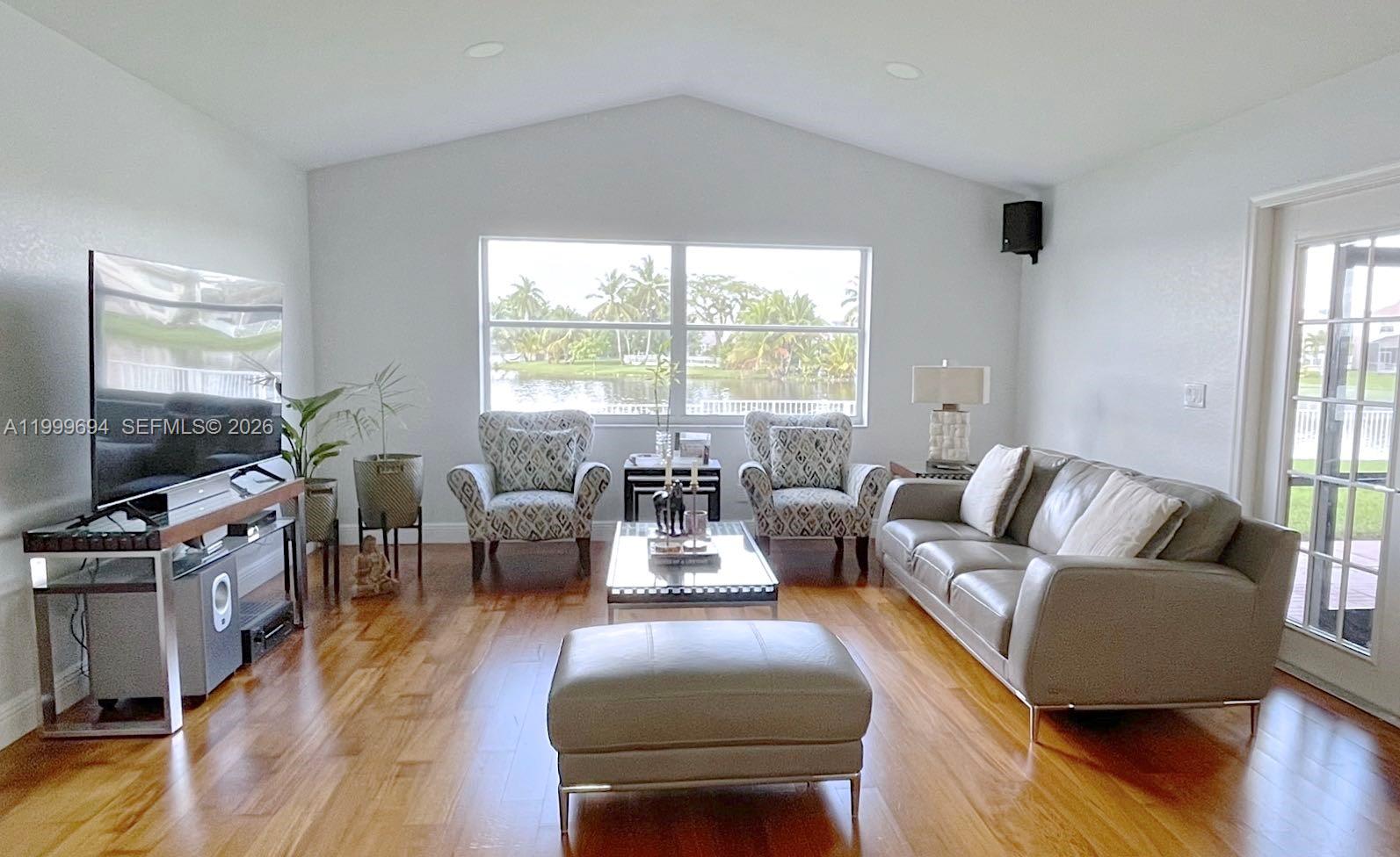 18281 Southwest 22Nd Street – photo 4