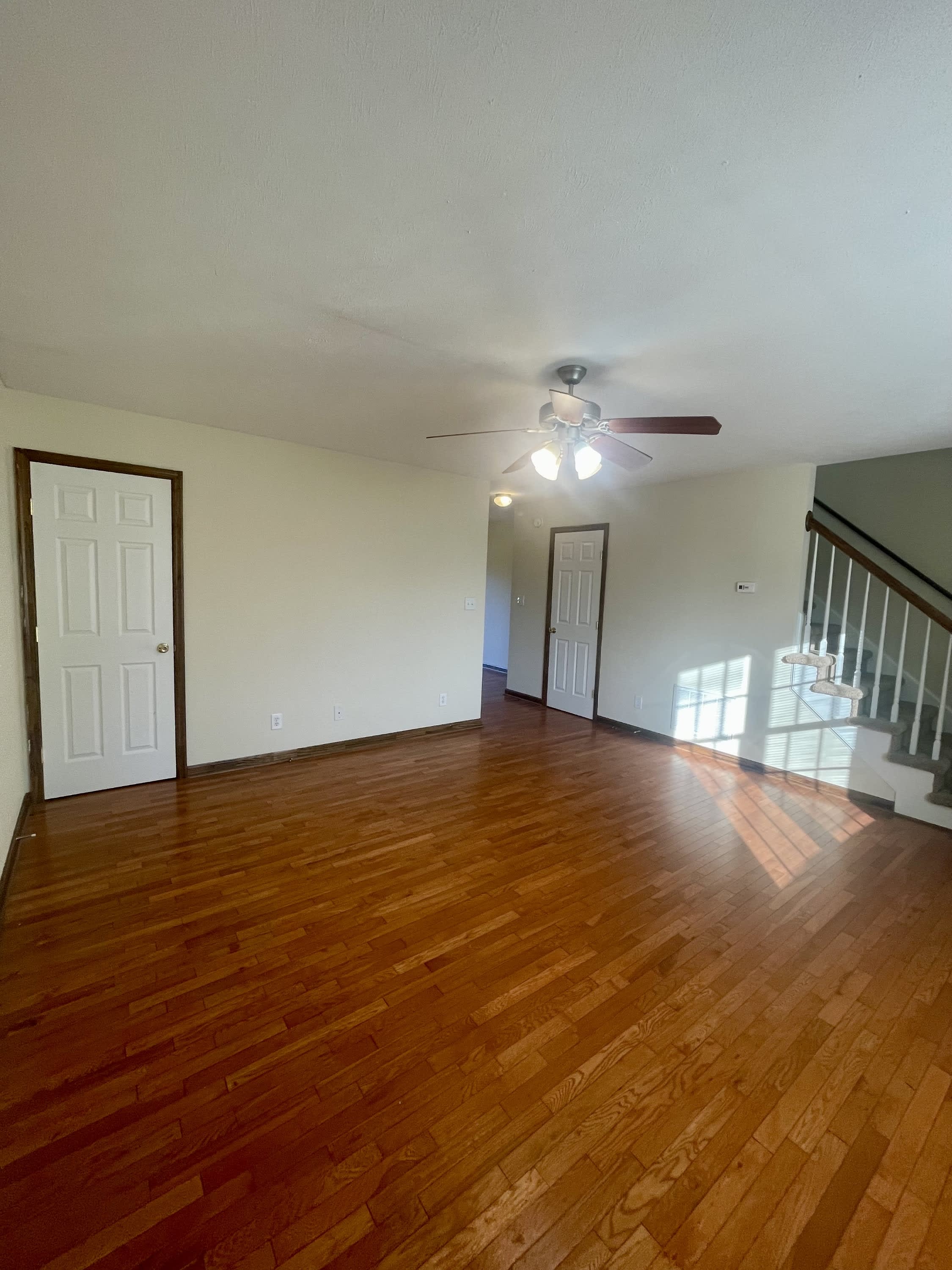 2528 Old Forest Road – photo 3