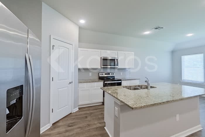200 Yardley Court – photo 4