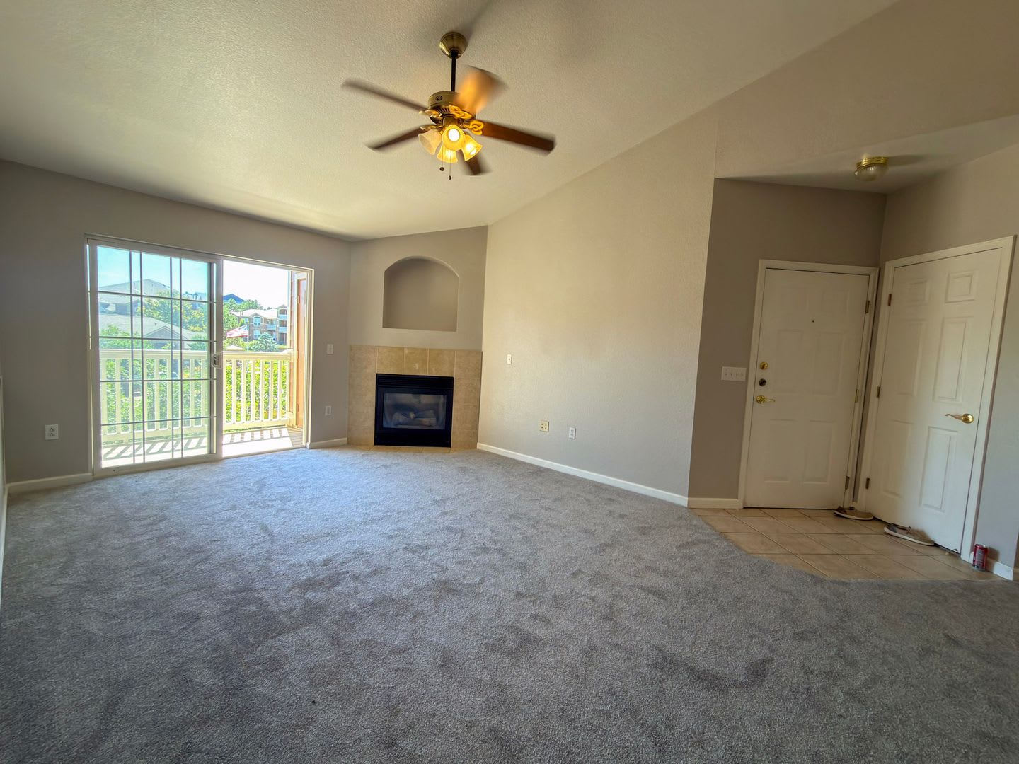 Top-Floor Condo with Vaulted Ceilings, Mountain Views & Garage in Cherry Creek Schools – photo 3