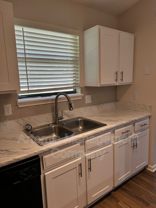 1278 Montecello Drive – photo 5