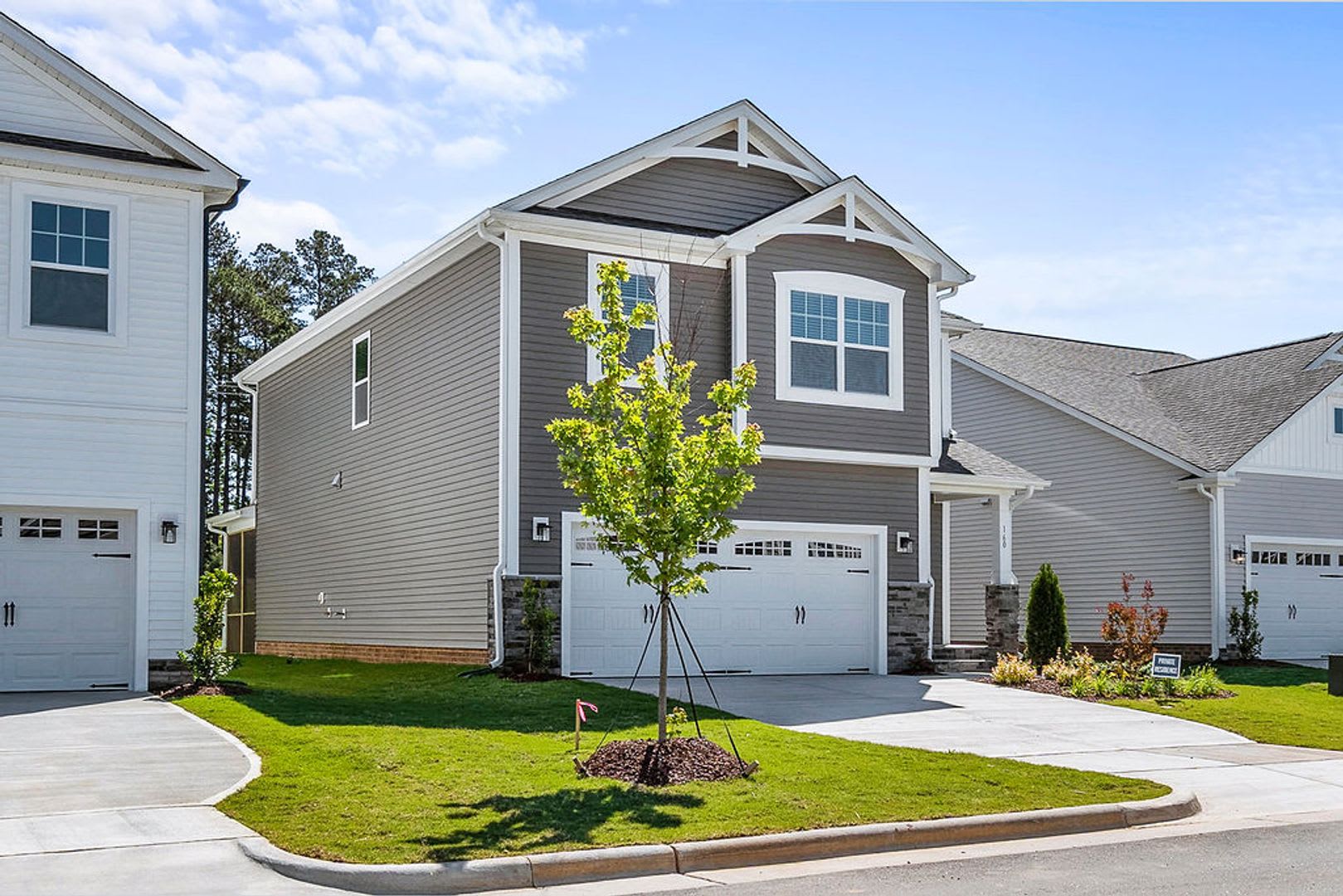 Like New Pool Conmmunity 2 Story Incentive 500 Off First Month Rent W Signed Lease – photo 4