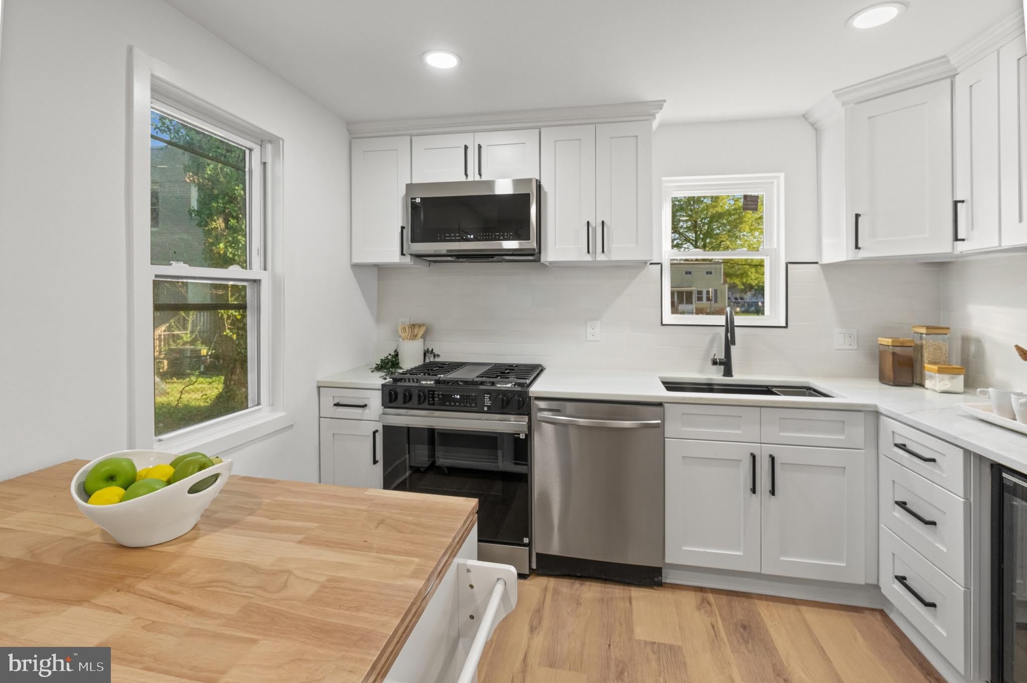 1019 PRESIDENT Street – photo 5